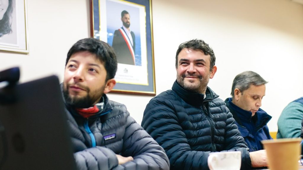 Fotografía 2 de 4: Reunión clave sobre el Parque Nacional Palmas de Cocalán