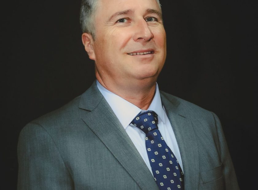 César Guzmán